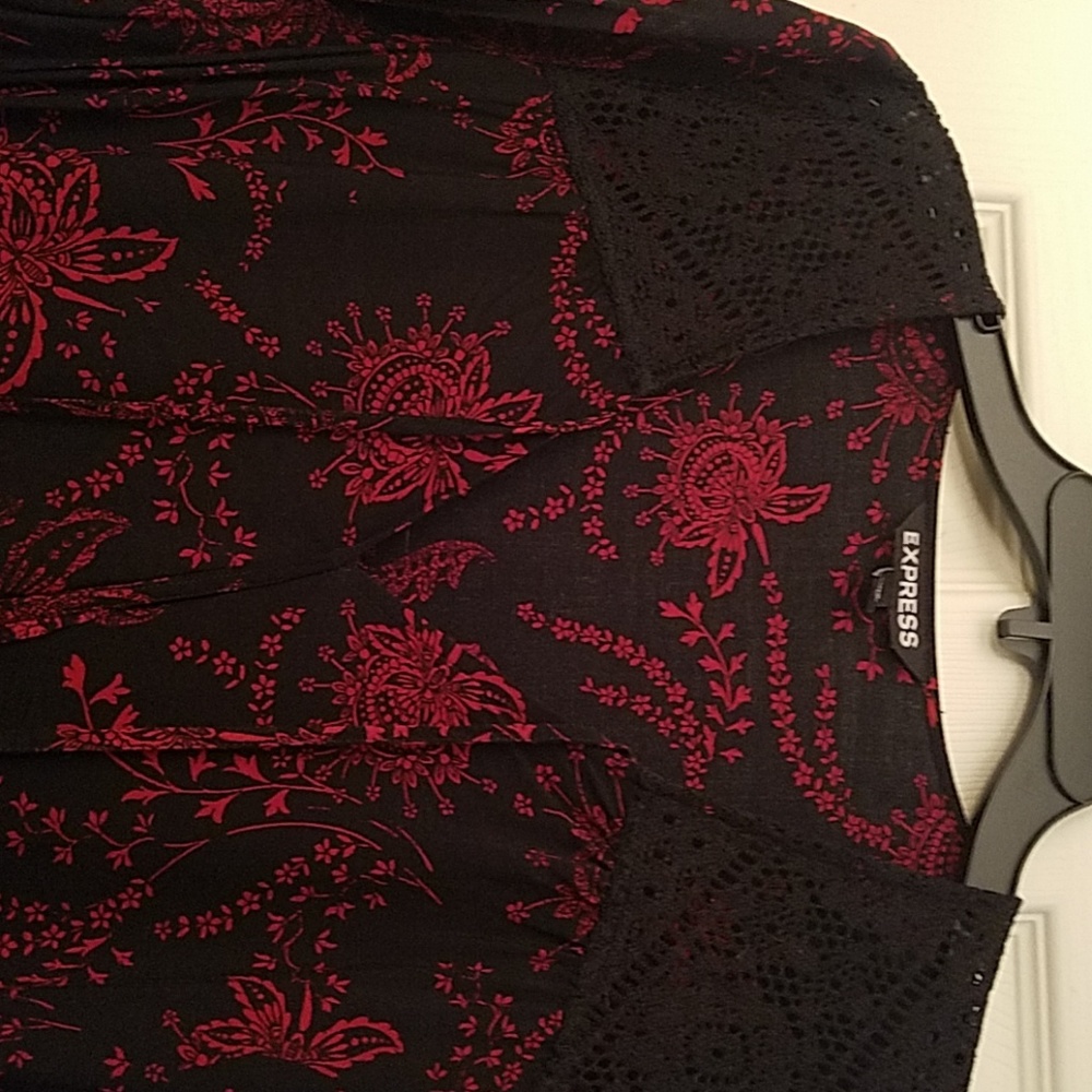 Top - Picture 2 of 2